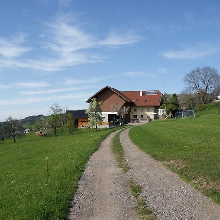 Ferienhof Edtmeier Zell am Moos Exteriör bild